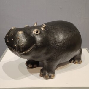 Mama Hippo